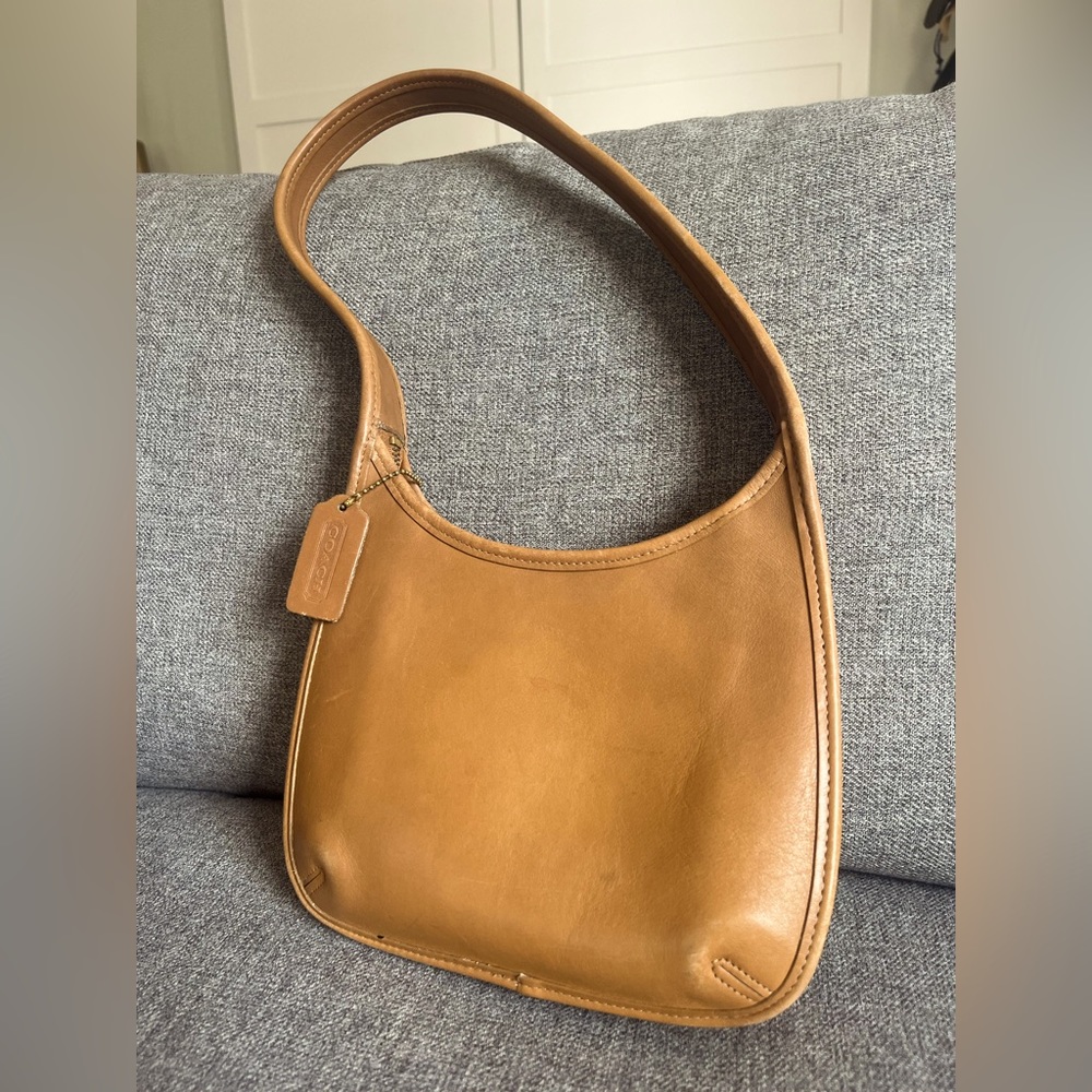 Vintage Coach Ergo Mini 9020 (Camel)